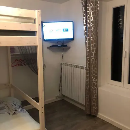 Appartement Tout Confort Ugine Exterior photo