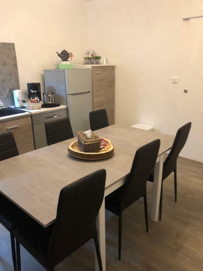 Confort Apartment *